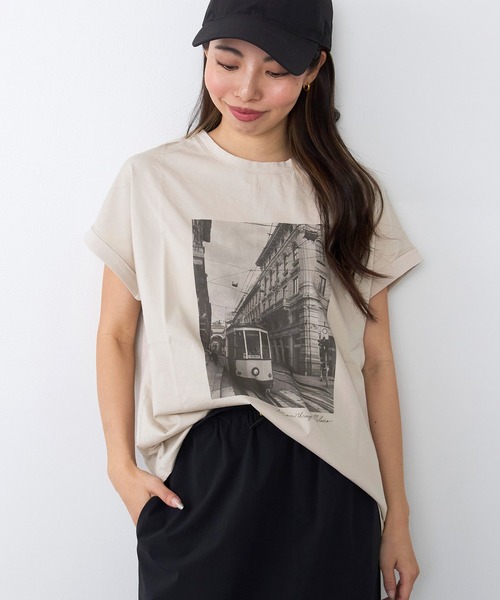 MICA&DEAL(マイカ&ディール)の「フォトプリントTシャツ(Tシャツ/カットソー・レディース・グレー/ベージュ/ホワイト・FREE)」の1枚目の写真