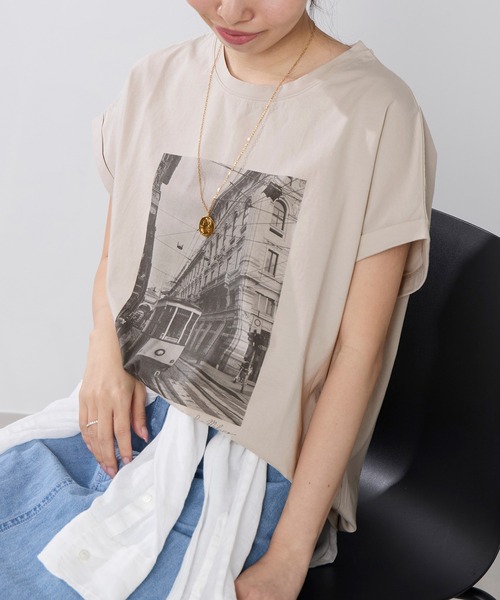 MICA&DEAL(マイカ&ディール)の「フォトプリントTシャツ(Tシャツ/カットソー・レディース・グレー/ベージュ/ホワイト・FREE)」の16枚目の写真