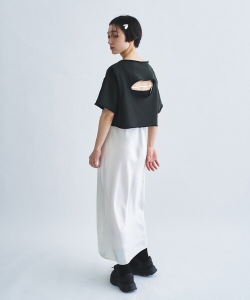 CODE A(コードエー)の「back open half-sleeve sweat(Tシャツ/カットソー・レディース・スミクロ/グレー/オフホワイト・00)」の13枚目の写真