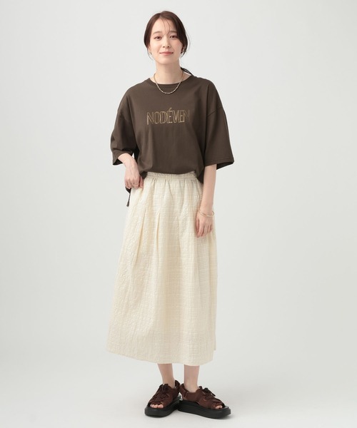 studio CLIP(スタディオクリップ)の「箔ロゴプリントTシャツ(Tシャツ/カットソー・レディース・ベージュ/オフホワイト/ブラウン・FREE)」の9枚目の写真