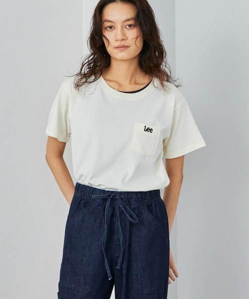 Lee(リー)の「Lee/リー LeeポケットロゴTシャツ(Tシャツ/カットソー・レディース・その他/ブラック/ホワイト・SMALL/MEDIUM)」の2枚目の写真