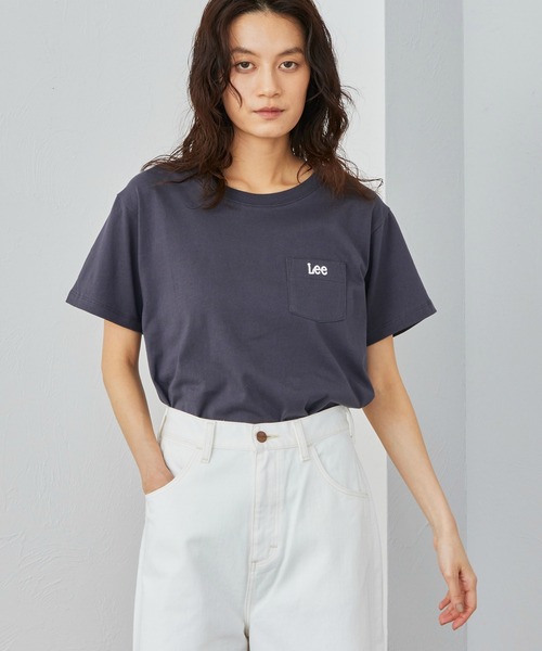 Lee(リー)の「Lee/リー LeeポケットロゴTシャツ(Tシャツ/カットソー・レディース・その他/ブラック/ホワイト・SMALL/MEDIUM)」の3枚目の写真