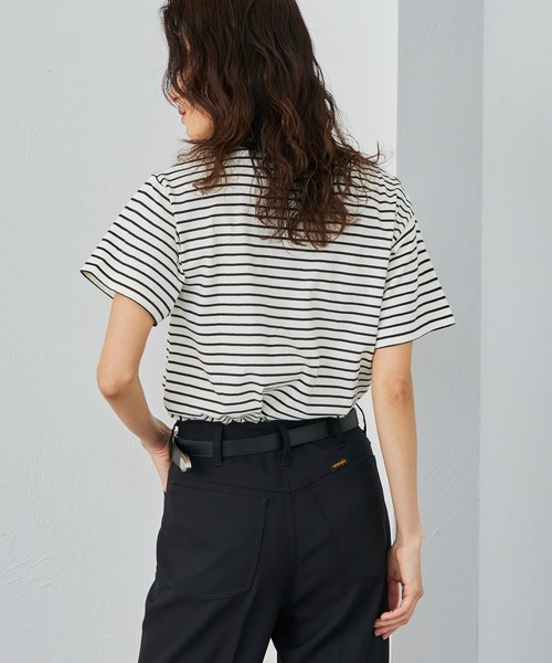 Lee(リー)の「Lee/リー LeeポケットロゴTシャツ(Tシャツ/カットソー・レディース・その他/ブラック/ホワイト・SMALL/MEDIUM)」の8枚目の写真