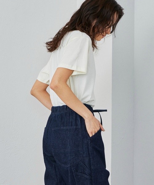 Lee(リー)の「Lee/リー LeeポケットロゴTシャツ(Tシャツ/カットソー・レディース・その他/ブラック/ホワイト・SMALL/MEDIUM)」の17枚目の写真