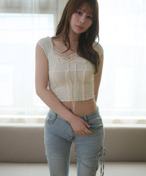 M DOLLY（エムドリー）の「Lace amelie ribbon shirring tops/レースアメリリボンシャーリングトップス（Tシャツ/カットソー・レディース・ブラウン/アイボリー・M/S）」の6枚目の写真