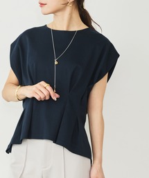 デザインタックTシャツ