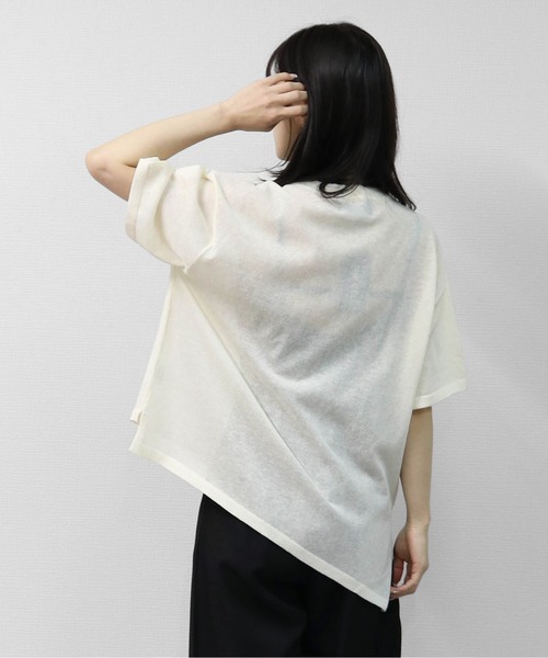 THE CELL.(ザセルドット)の「リネン混 ドライタッチシアー アシメトリールーズニット LINEN-BLEND HIGH-TWIST SHEER ASYMMETRIC LOOSE KNIT(ニット/セーター・レディース・チャコールグレー/オレンジ/ブルー/アイボリー・FREE)」の10枚目の写真