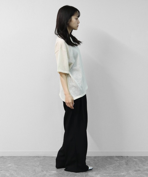 THE CELL.(ザセルドット)の「リネン混 ドライタッチシアー アシメトリールーズニット LINEN-BLEND HIGH-TWIST SHEER ASYMMETRIC LOOSE KNIT(ニット/セーター・レディース・チャコールグレー/オレンジ/ブルー/アイボリー・FREE)」の6枚目の写真