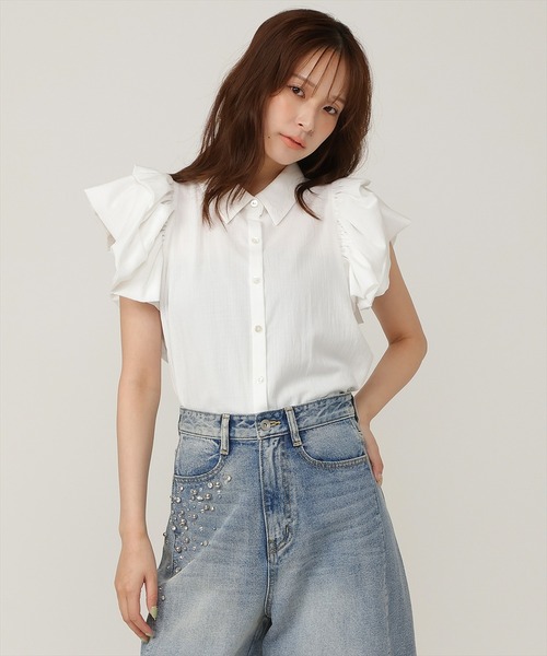 AND COUTURE(アンドクチュール)の「バルーンスリーブブラウス(シャツ/ブラウス・レディース・ブラック/ブルー/オフホワイト/レッド・FREE)」の1枚目の写真