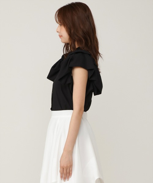 AND COUTURE(アンドクチュール)の「バルーンスリーブブラウス(シャツ/ブラウス・レディース・ブラック/ブルー/オフホワイト/レッド・FREE)」の11枚目の写真