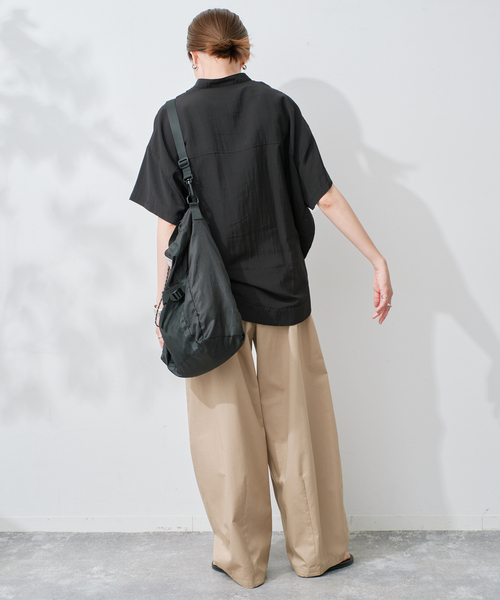 SLOBE IENA（スローブイエナ）の「《WEB限定/追加》ピンタックスピンドルブラウス（シャツ/ブラウス・レディース・ブラック/アイボリー/ラベンダー・FREE）」の10枚目の写真
