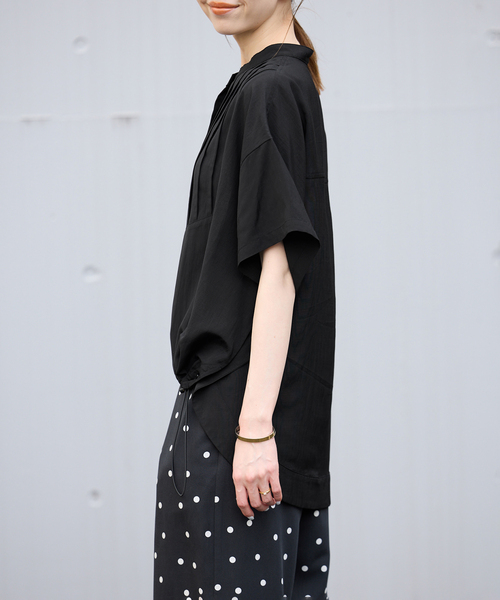 SLOBE IENA（スローブイエナ）の「《WEB限定/追加》ピンタックスピンドルブラウス（シャツ/ブラウス・レディース・ブラック/アイボリー/ラベンダー・FREE）」の20枚目の写真