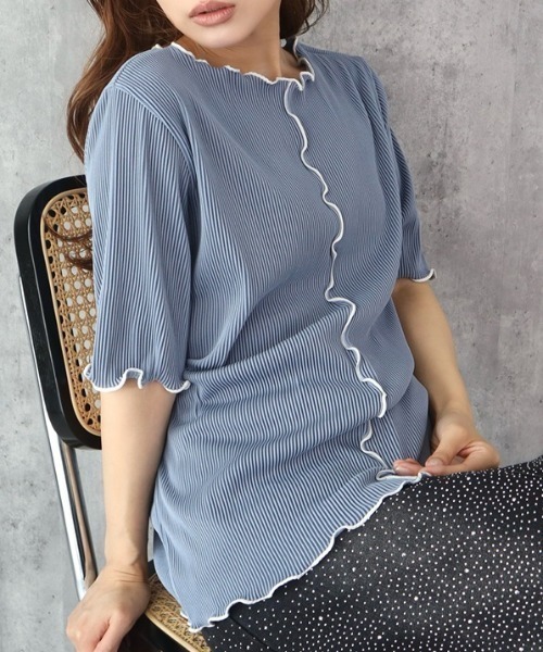 CECIL McBEE(セシルマクビー)の「配色メロークルーネック5分袖トップス(Tシャツ/カットソー・レディース・ブルー/ブラック/ライトベージュ・MEDIUM/LARGE)」の3枚目の写真