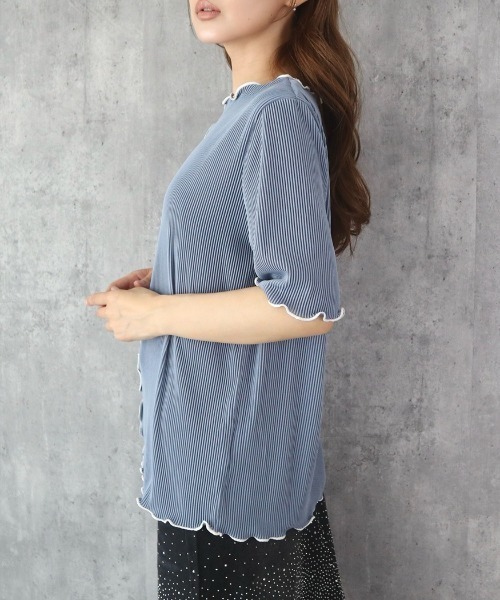 CECIL McBEE(セシルマクビー)の「配色メロークルーネック5分袖トップス(Tシャツ/カットソー・レディース・ブルー/ブラック/ライトベージュ・MEDIUM/LARGE)」の17枚目の写真