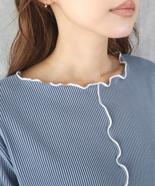 CECIL McBEE(セシルマクビー)の「配色メロークルーネック5分袖トップス(Tシャツ/カットソー・レディース・ブルー/ブラック/ライトベージュ・MEDIUM/LARGE)」の14枚目の写真
