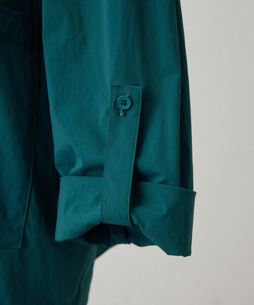 ear PAPILLONNER(イアパピヨネ)の「ポロ襟配色シャツ【SUM1 STYLE】(シャツ/ブラウス・レディース・キャメル/グリーン・FREE)」の13枚目の写真