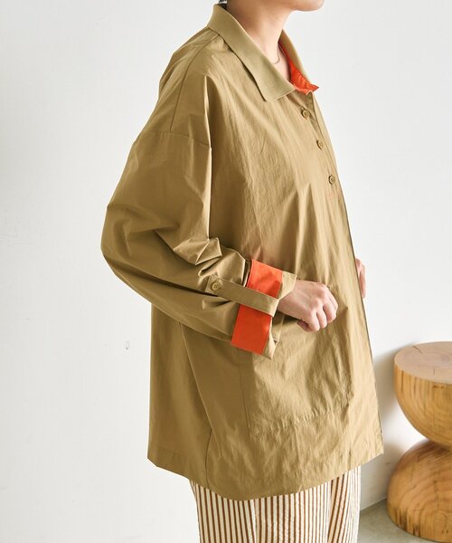 ear PAPILLONNER(イアパピヨネ)の「ポロ襟配色シャツ【SUM1 STYLE】(シャツ/ブラウス・レディース・キャメル/グリーン・FREE)」の19枚目の写真