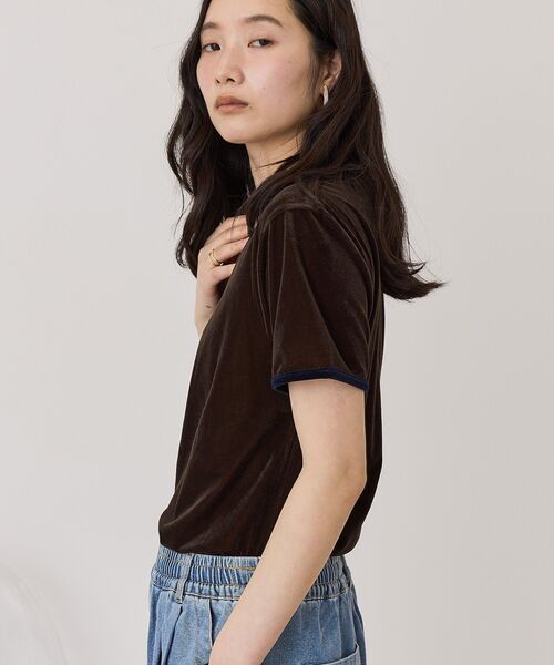 AMERICAN HOLIC(アメリカンホリック)の「シアーベロア配色プルオーバー(Tシャツ/カットソー・レディース・アイボリー/ネイビー/ブラウン・M/L)」の7枚目の写真