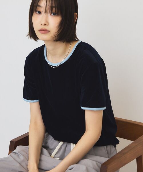 AMERICAN HOLIC(アメリカンホリック)の「シアーベロア配色プルオーバー(Tシャツ/カットソー・レディース・アイボリー/ネイビー/ブラウン・M/L)」の21枚目の写真
