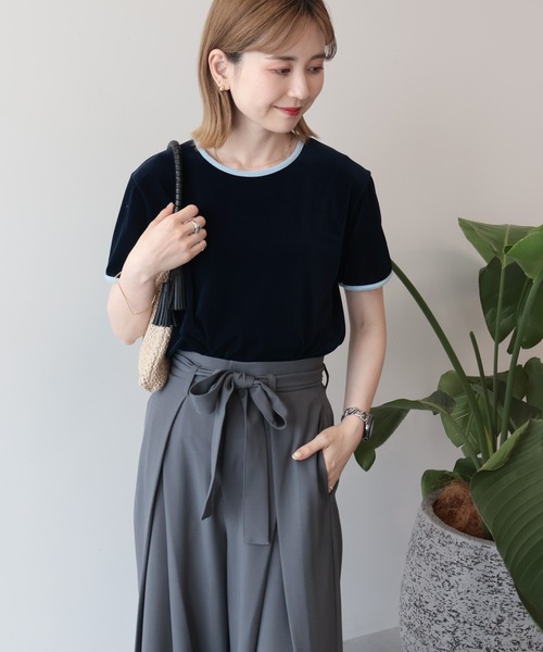 AMERICAN HOLIC(アメリカンホリック)の「シアーベロア配色プルオーバー(Tシャツ/カットソー・レディース・アイボリー/ネイビー/ブラウン・M/L)」の3枚目の写真