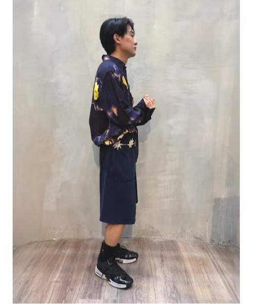 Desigual(デシグアル)の「水彩 フラワー プリント 長袖シャツ【2026秋冬新作】(シャツ/ブラウス・メンズ・ブラック・S/M/L/XL)」の2枚目の写真