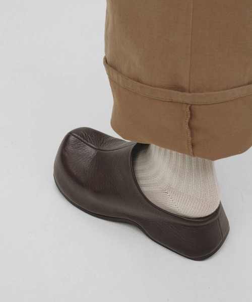TODAYFUL（トゥデイフル）の「【TODAYFUL/トゥデイフル】Volume Sole Sabot/ボリュームソールサボ（その他シューズ・レディース・ダークブラウン/ブラック・38/37/36）」の11枚目の写真