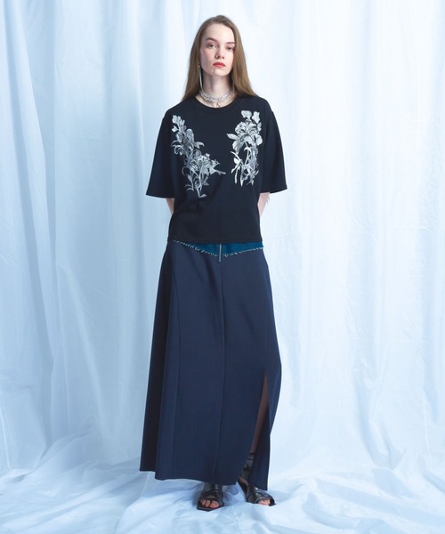 HARE(ハレ)の「フラワーシシュウTシャツ(HARE)(Tシャツ/カットソー・レディース・ネイビー/ブラック/ホワイト/ブルーグリーン/カーキ・FREE)」の11枚目の写真