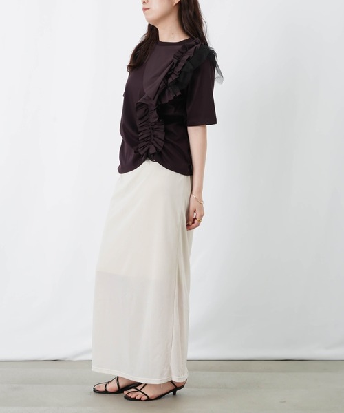 LUCA/LADY LUCK LUCA(ルカ/レディラックルカ)の「LC/LLL コンパクトスムースアシメフリルデザインプルオーバー(Tシャツ/カットソー・レディース・ブラック/ダークブラウン/オフホワイト・FREE)」の9枚目の写真