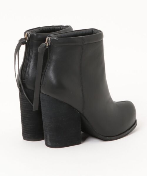 Jeffrey Campbell(ジェフリーキャンベル)の「ブロックヒールショートブーツ(ブーツ・レディース・ブラック・37)」の2枚目の写真