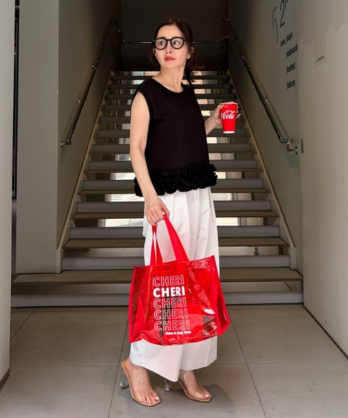 CHERI since1985(シェリ)の「ホイップフリルノースリーブトップス(Tシャツ/カットソー・レディース・ブラック/オフホワイト/チャコール・FREE)」の11枚目の写真