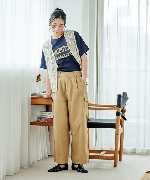 FREAK'S STORE(フリークスストア)の「コード刺繍 レースベスト(ベスト・レディース・ブラック/オフホワイト・フリ-)」の4枚目の写真