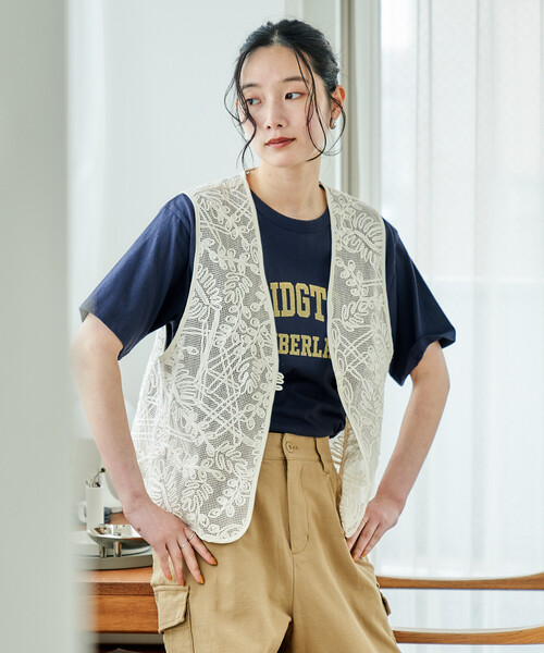 FREAK'S STORE(フリークスストア)の「コード刺繍 レースベスト(ベスト・レディース・ブラック/オフホワイト・フリ-)」の7枚目の写真