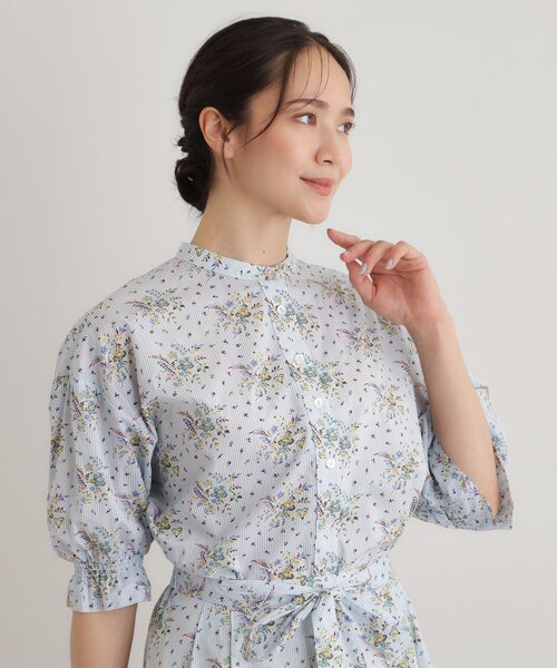LAURA ASHLEY(ローラアシュレイ)の「【5分袖/コットン100%/洗える】サジェストン柄ブラウス(シャツ/ブラウス・レディース・ベージュ系/ブルー系5・40/38)」の7枚目の写真