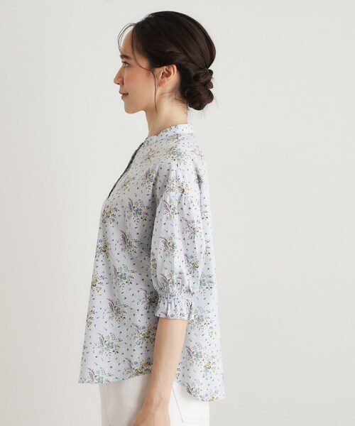 LAURA ASHLEY(ローラアシュレイ)の「【5分袖/コットン100%/洗える】サジェストン柄ブラウス(シャツ/ブラウス・レディース・ベージュ系/ブルー系5・40/38)」の12枚目の写真