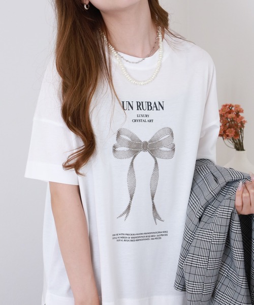 BRODIAEA(ブローディア)の「BRODIAEA リボンプリント半袖Tシャツ(Tシャツ/カットソー・レディース・ネイビー/コーラル/グレイッシュベージュ/オフホワイト・40)」の11枚目の写真