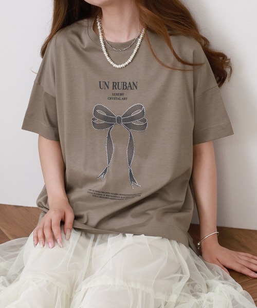 BRODIAEA(ブローディア)の「BRODIAEA リボンプリント半袖Tシャツ(Tシャツ/カットソー・レディース・ネイビー/コーラル/グレイッシュベージュ/オフホワイト・40)」の18枚目の写真