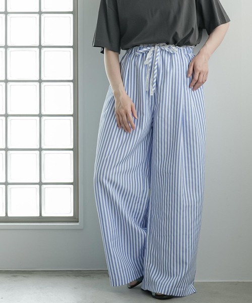 mili an deni(ミリアンデニ)の「ウェストレースストライプワイドパンツ(その他パンツ・レディース・ブルー/ピンク・M)」の3枚目の写真