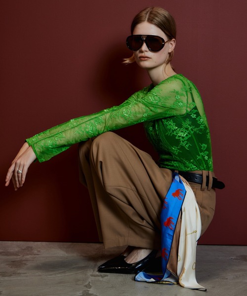 MAISON SPECIAL(メゾンスペシャル)の「Sleeve Slit Lace Top/スリーブスリットレーストップス(Tシャツ/カットソー・レディース・グリーン/ブラック/ブルー/アイボリー・FREE)」の19枚目の写真