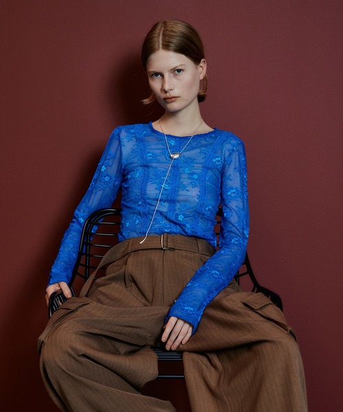 MAISON SPECIAL(メゾンスペシャル)の「Sleeve Slit Lace Top/スリーブスリットレーストップス(Tシャツ/カットソー・レディース・グリーン/ブラック/ブルー/アイボリー・FREE)」の22枚目の写真