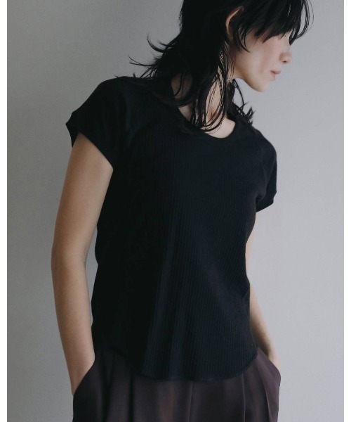 anuke(アンヌーク)の「anuke Vintage Rib Tops(Tシャツ/カットソー・レディース・ホワイト/ブラック・FREE)」の2枚目の写真