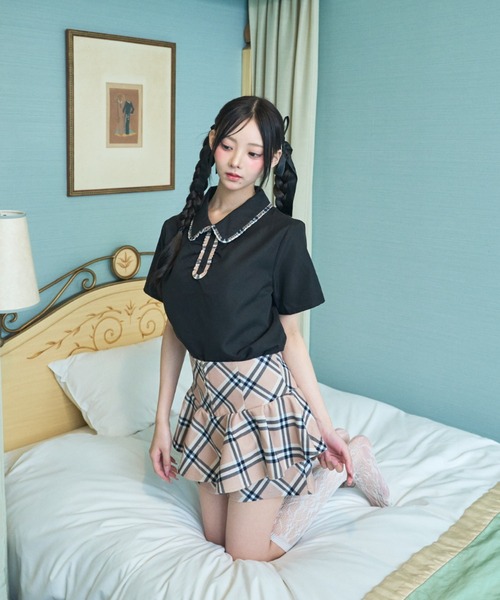 Lovilyn(ラヴィリン)の「チェックフリルポロブラウス(シャツ/ブラウス・レディース・ブラック/ホワイト・FREE)」の13枚目の写真