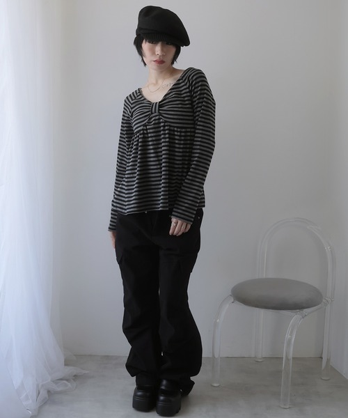 Ulysses（ユリシス）の「ボーダーリボンオフショルカットソー（Tシャツ/カットソー・レディース・ブラック/ホワイト・F）」の3枚目の写真