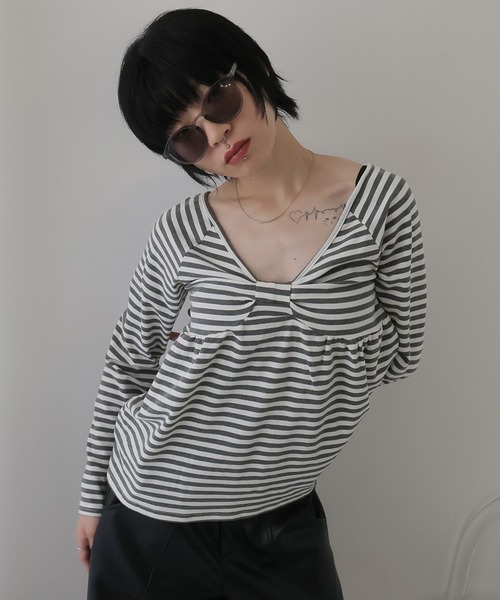 Ulysses（ユリシス）の「ボーダーリボンオフショルカットソー（Tシャツ/カットソー・レディース・ブラック/ホワイト・F）」の21枚目の写真