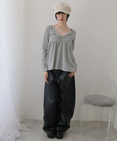 Ulysses（ユリシス）の「ボーダーリボンオフショルカットソー（Tシャツ/カットソー・レディース・ブラック/ホワイト・F）」の4枚目の写真