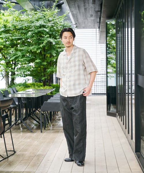 STUDIOUS(ステュディオス)の「【STUDIOUS】CupraAmunzen short sleeve shirts / 放熱素材 / 放湿素材 / 接触冷感 / キュプラショートスリーブシャツ(シャツ/ブラウス・メンズ・ネイビー/タン/ブラウン・1/2)」の13枚目の写真