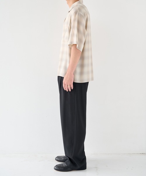 STUDIOUS(ステュディオス)の「【STUDIOUS】CupraAmunzen short sleeve shirts / 放熱素材 / 放湿素材 / 接触冷感 / キュプラショートスリーブシャツ(シャツ/ブラウス・メンズ・ネイビー/タン/ブラウン・1/2)」の22枚目の写真