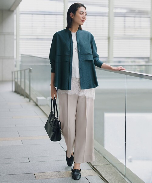 ICB(アイシービー)の「ワッシャーツイル レイヤードディティール シャツブラウス(シャツ/ブラウス・レディース・パイングリーン系/ブラック系・42)」の11枚目の写真