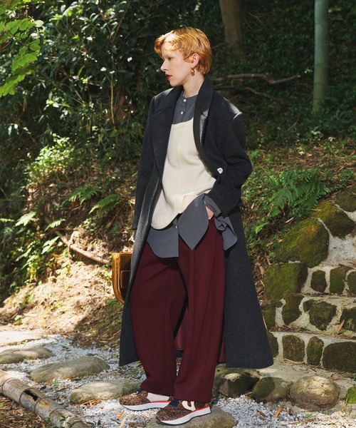 OMMO(オーエムエムオー)の「OVER TUCK LONG COAT(チェスターコート・レディース・グレー/ブラック・36/38)」の14枚目の写真