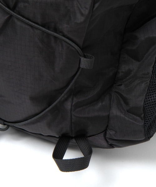 niko and...(ニコアンド)の「12ポケット ライトデイパック / 撥水加工/大容量 / 20L(バックパック/リュック・レディース・アイボリー/ブラック・0)」の21枚目の写真