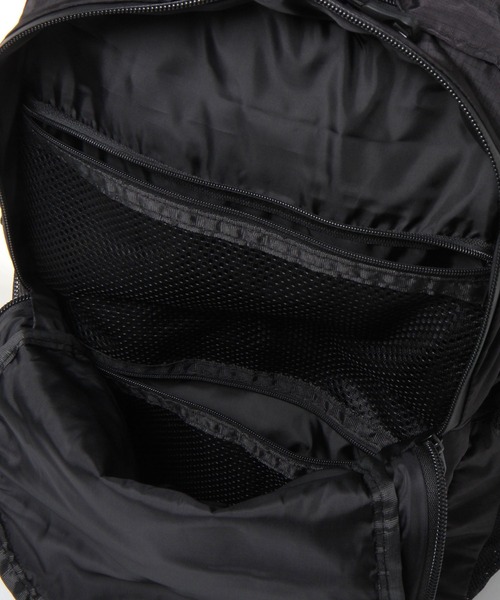 niko and...(ニコアンド)の「12ポケット ライトデイパック / 撥水加工/大容量 / 20L(バックパック/リュック・レディース・アイボリー/ブラック・0)」の3枚目の写真